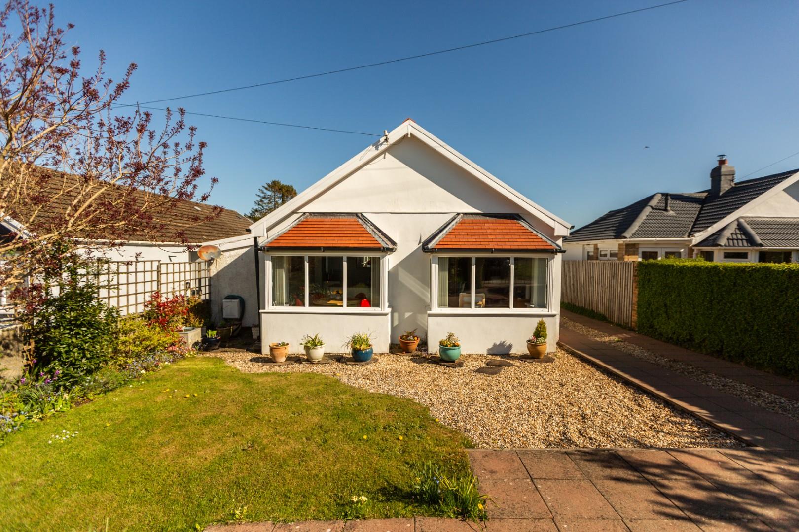 Three Cliffs Drive, Southgate, Swansea, SA3 2BN